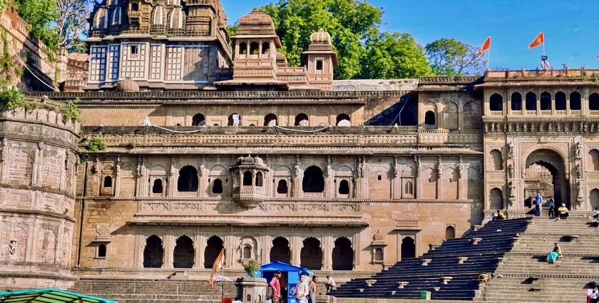 Maheshwar Fort & Temples